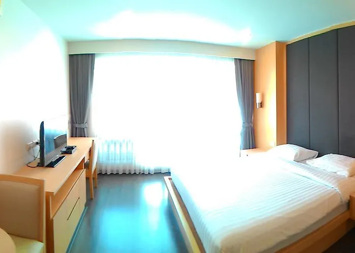 One 3* Bangkok